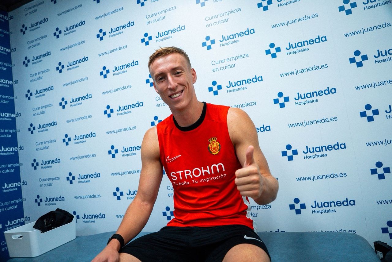 Adam Buksa wkrótce na boisku RCD Mallorca – debut po burzliwych przygotowaniach