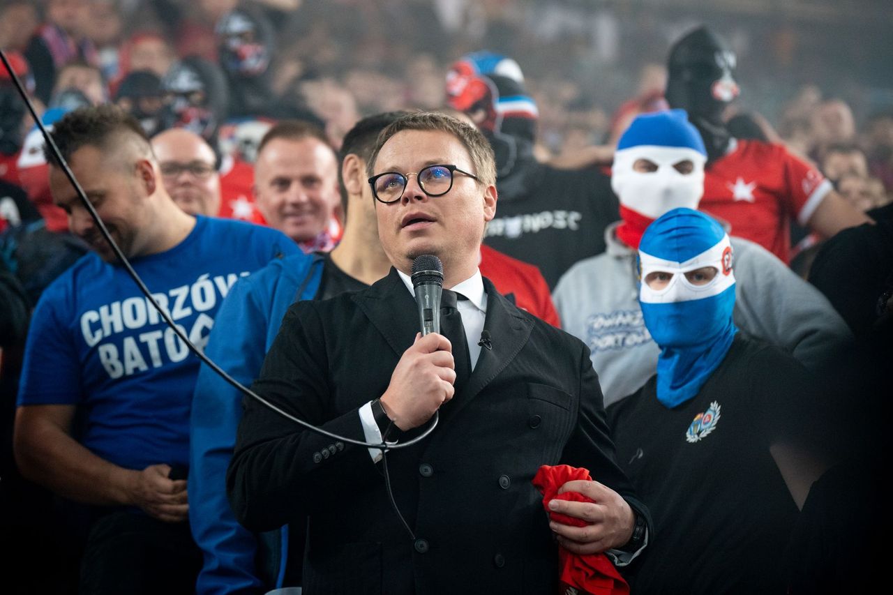 Królewski wzywa kluby do rewolucji: 100 tys. zł dla córki zmarłego kibica i ostrzeżenie o kryzysie w polskiej piłce
