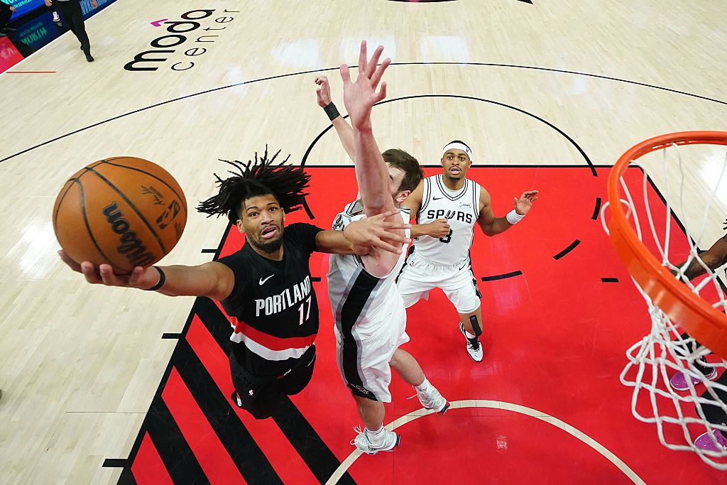 Shaedon Sharpe zerwał łąkotkę – Portland Trail Blazers traci kluczowego zawodnika na pół roku