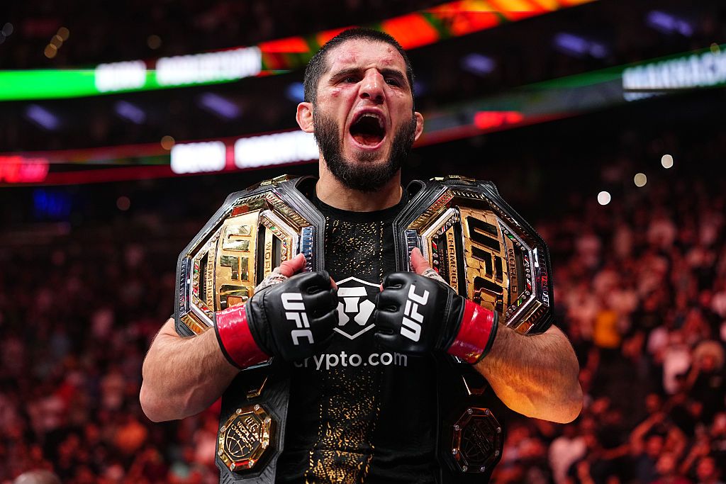 Islam Machaczew pobił rekord UFC – 17 zwycięstw z rzędu, ale do legendy daleko