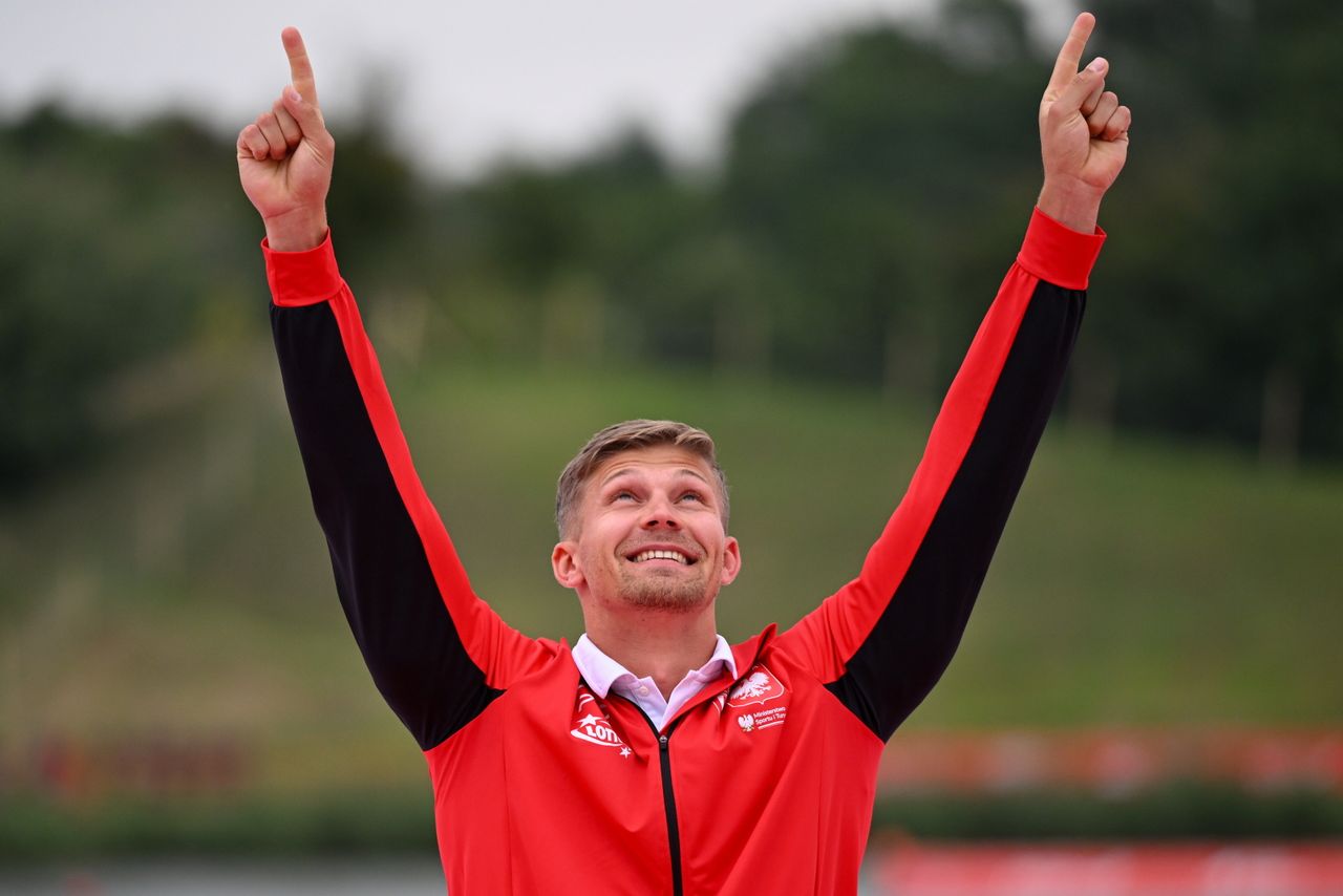 Polska triumfuje w kajakarstwie i koszykówce – Koliadych i Sochan piszą historię sportu
