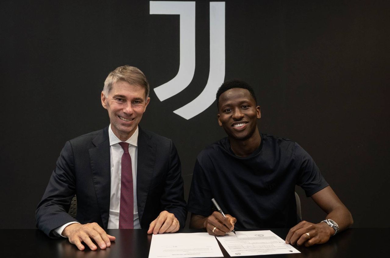 Juventus wzmocnił linię pomocy: Pape Matar Sarr z Tottenhamu i rynek transferowy w Serie A