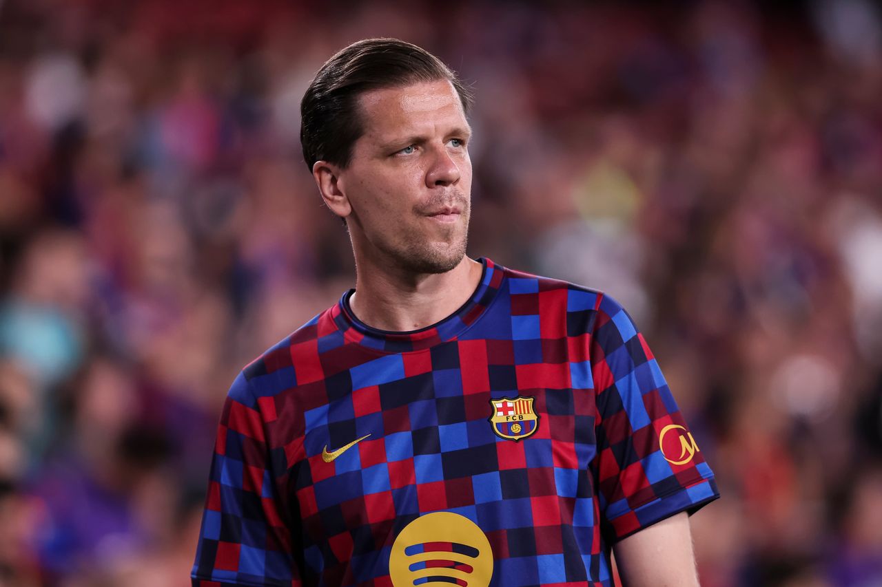 FC Barcelona w kryzysie transferowym: Szczęsny traci pozycję, Livaković staje się kluczem