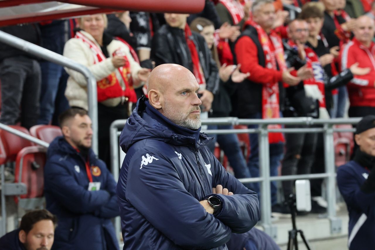 Mariusz Jop rozczarowany po meczu z Widzewem. "Te statystyki są dość wymowne"