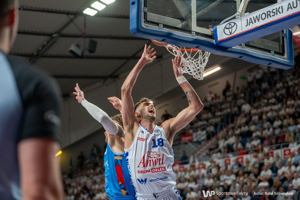 Anwil Włocławek - Arriva Polski Cukier Toruń 107:76 (galeria)