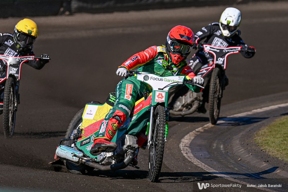 Polonia Piła - Moonfin Magnus Ostrów Wielkopolski 57:32 (galeria)