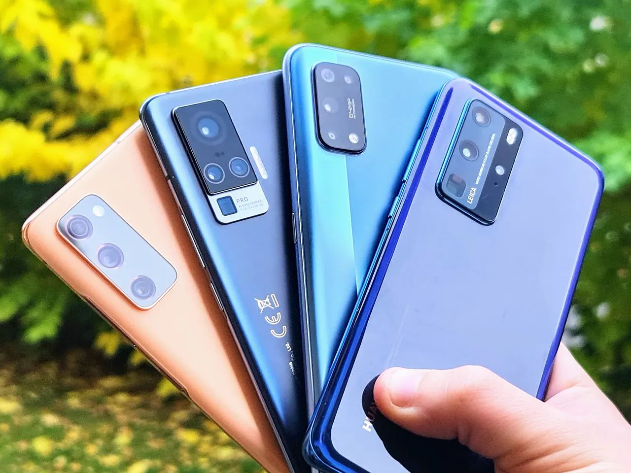 Na polskim rynku pojawi się nowy gracz. Ten smartfon stworzyło dwóch ...