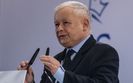 Jaros�aw Kaczy�ski o Ma�gorzacie Kidawie-B�o�skiej: Elegancka pani, ale zza jej plec�w s�ycha� wilka