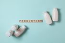 Probiotyki dla niemowląt - kiedy podawać i jak działają? Który najlepszy?