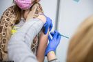 Obowiązkowe szczepienia Ukraińców w Polsce. Jakie schorzenia znalazły się na liście MZ?