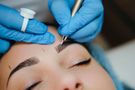 Microblading - przeciwwskazania, bezpieczeństwo, wady makijażu permanentnego brwi