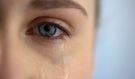 Film łzowy - czym jest? Skład, funkcje i znaczenie dla funkcjonowania oka