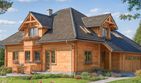 Projekt domu A-107 Dom krucza - z bali - parterowy z poddaszem dom o powierzchni 167,90 m², dach kopertowy, koszt budowy 564 760 zł - ujęcie frontu