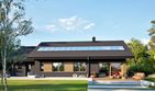 Projekt domu Mini 4 w. IV G1 plus - parterowy dom o powierzchni 100,05 m², dach dwuspadowy, koszt budowy 332 000 zł - ujęcie frontu