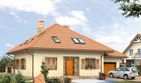 Projekt domu Skowronek 2 - parterowy z poddaszem dom o powierzchni 168,30 m², dach namiotowy, koszt budowy 445 000 zł - ujęcie frontu