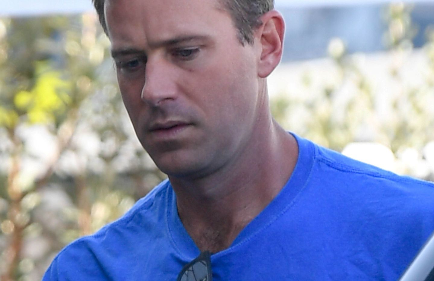 Aktor po skandalu został boyem hotelowym. A dziś? 