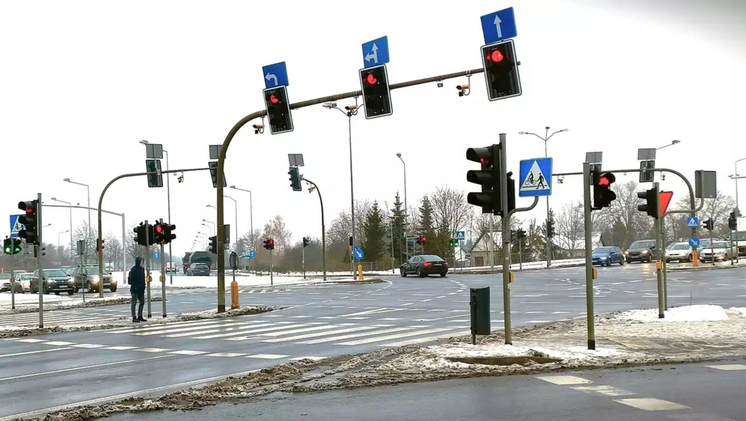 Zamiast Sekundników Zamontowali Kamery. Nie Nadążają Z Wystawianiem ...