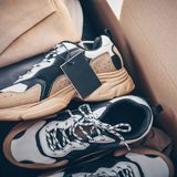 To te buty sportowe męskie wiosną 2024 będą najmodniejsze. Przegląd modeli idealnych na co dzień