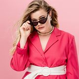 Stylizacje sylwestrowe dla puszystych – jak się ubrać na sylwestra w rozmiarze plus size? [PORADNIK]