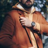Bluza męska na jesień i zimę 2021/2022 - jakie modele warto mieć w szafie w tym sezonie?