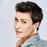 Ta sukienka to nowy hit 50-latek. Włożyła ją sama Danuta Stenka