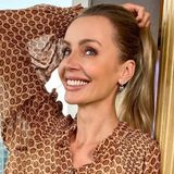 Wyszła do pracy w jeansach. Fani komentują: „Nie mam słów”, a po spodnie bootcut już ustawiają się kolejki