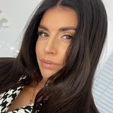 Wysmuklają nogi i pasują do wszystkiego. Kozaki Magdy Stępień to ideał na jesień