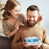Prezent dla chłopaka - pomysły do 50, 100, 150 zł i na większy budżet. 30 września coraz bliżej!