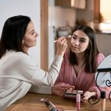 Makijaż na studniówkę 2024. 6 pomysłów na make-up idealny na bal maturalny