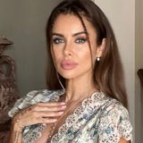 Te sandałki na wesele to „sztos”. Natalia Siwiec wygląda w nich jak gwiazda Hollywood