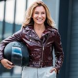 Najmodniejsze ramoneski do 200zł. Wybierz idealną kurtkę na jesień 2021 w dobrej cenie!