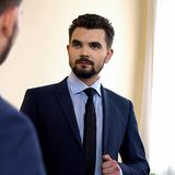 Jak się ubrać na rozmowę kwalifikacyjną? Stylizacje dla kobiet i mężczyzn na rozmowę o pracę