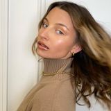 Kozaki z gumy? Julia Wieniawa nosi model za 229 zł, który błyskawicznie znika z półek