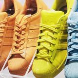 Wybieramy najlepsze trampki adidas!