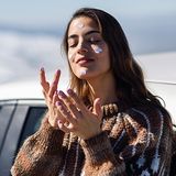 Krem z SPF - jak wybrać najlepszy? Kompleksowy poradnik o kremach do twarzy z filtrem