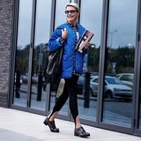 Legginsy – stylizacje zgodne z najnowszymi trendami. Jak nosić legginsy i wyglądać modnie?
