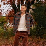 Modne kurtki męskie na jesień 2023. Te modele zdominowały trendy i zostaną z nami na dłużej