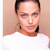 Makijaż w stylu Angeliny Jolie