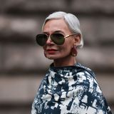 Tanie i modne okulary dla 60-latki. W tych modelach będziesz wyglądała jak gwiazda filmowa