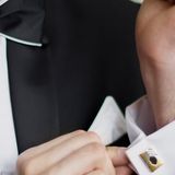 Męski strój na sylwestra - sprawdź, jak może się ubrać na bal sylwestrowy stylowy facet