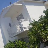 Apartmanok és Szobák Parkolóhellyel Hvar - 15378 (3)