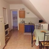 Zöld Ház Apartman Balatoncsicsó (5)