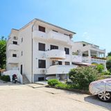 Apartmani Karamarko Baska (3)