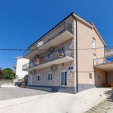 Apartmanok Parkolóhellyel Stanici, Omis - 17894 Stanići (3)