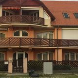 Hunor Hortenzia Apartman Balatonlelle (3)