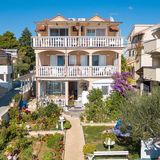 Apartments Ivanka on the beach Vodice (2)