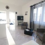 Black or white Apartman Szeged (2)