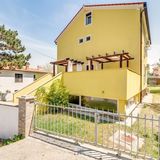 Apartmanok Parkolóhellyel Baska, Krk - 11933 Baška (3)