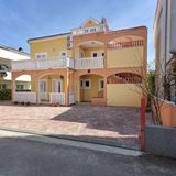 Apartmanok Parkolóhellyel Vodice - 19577 (2)