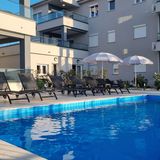 Luxury apartments with pool Punta Šilo (2)